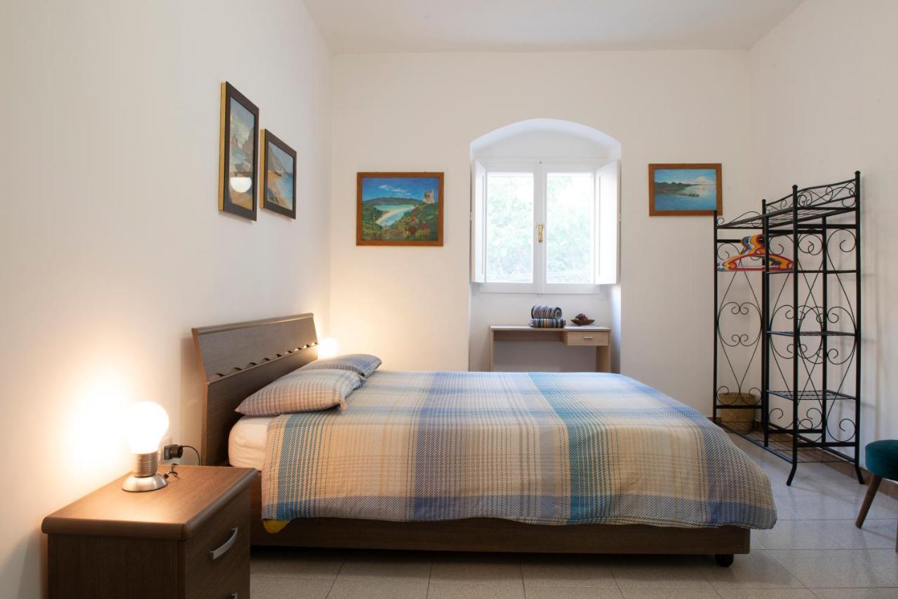 Bed and Breakfast B.I.C. Сассари Экстерьер фото